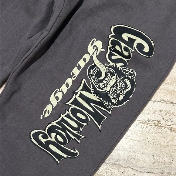 NEW 🆕 Gas Monkey Garage Grey Graphic Jogging Sweatpants size S - Picture 4 of 6